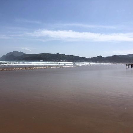 Chalet Al Lado De La Playa Con Piscina Privada, Jardin Y Barbacoa, Fronton, 6 Habitaciones Laredo Kültér fotó
