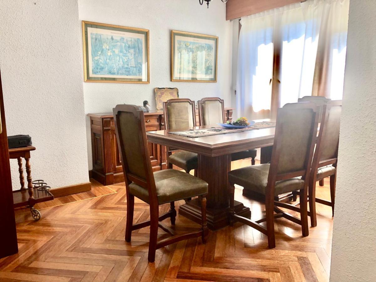 Chalet Al Lado De La Playa Con Piscina Privada, Jardin Y Barbacoa, Fronton, 6 Habitaciones Laredo Kültér fotó