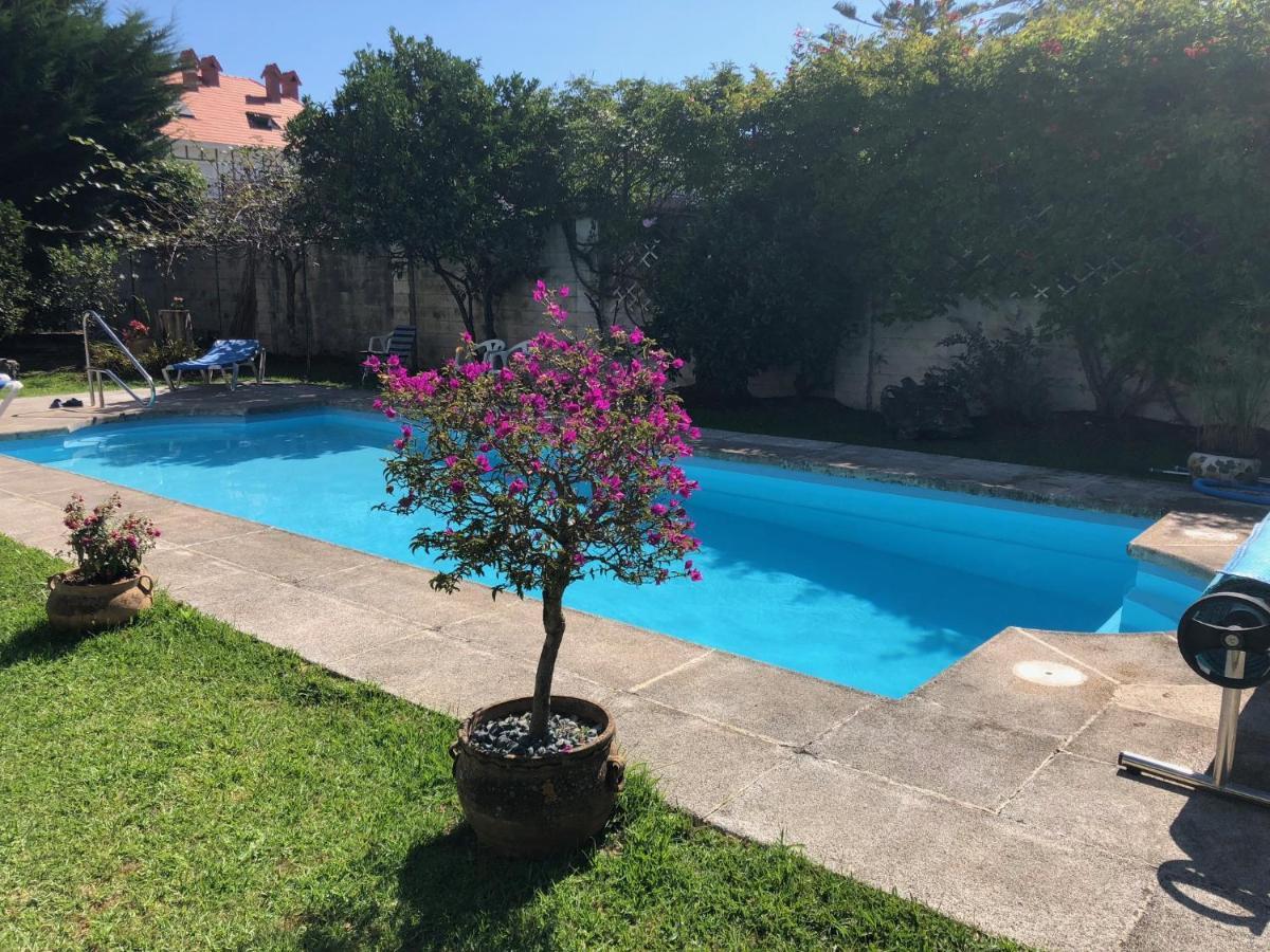 Chalet Al Lado De La Playa Con Piscina Privada, Jardin Y Barbacoa, Fronton, 6 Habitaciones Laredo Kültér fotó