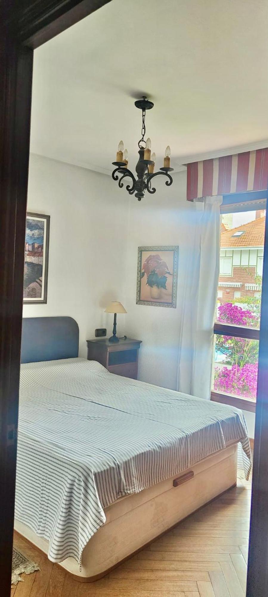 Chalet Al Lado De La Playa Con Piscina Privada, Jardin Y Barbacoa, Fronton, 6 Habitaciones Laredo Kültér fotó